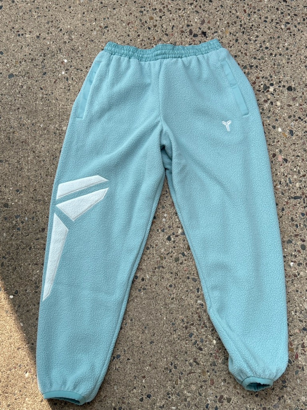 Nike Kobe Bryant Therma-FIT Winterized Fleece Joggers Men's M Mint IM4866-017